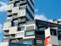 -资和信百货商场