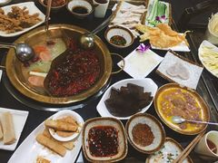 -怡品川宇火锅(宝立方店)