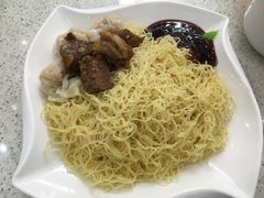 -明记港式烧腊茶餐厅(下沙店)