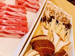 -鼎鼎香·港式火锅(北京SKP店)