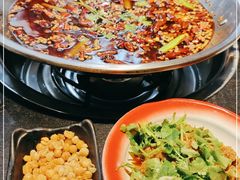 -小饕荟雅安贡椒鱼鲜馆(广福桥店)