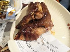 烤猪手-杨家崴子碳缸烧烤(东三马路店)