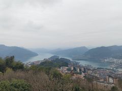 -三峡梯城
