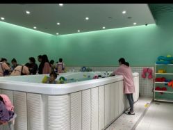 -Pony Baby宝尼婴幼儿游泳SPA馆