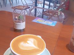 -Fridi Patisserie Cafe