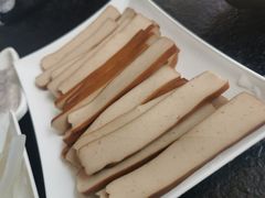 豆干-灶知轩湘西石锅鱼(万佳广场店)