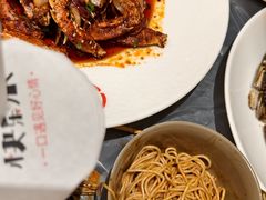 -肥肥虾庄·金牌油焖大虾(东湖欢乐谷店)