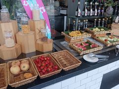 -昆山琶拉帝诗酒店·河畔咖啡厅Riverside Cafe