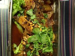 东巴烤鱼-88号小吃店·经典云南菜·地道纳西美食