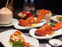 -雍容荟活龙虾自助餐(IFS黑金店)