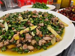 -江湖黑大兔(杨家坪店)