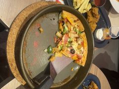 -必胜客(上海华谊新所店)