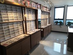 -视野联行眼镜(西站中天健广场店)