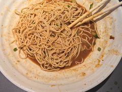 -肥肥虾庄·金牌油焖大虾(杨园滨江时代walk店)