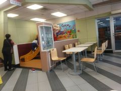 用餐区-肯德基(珠峰店)