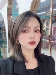 -BULB STUDIO 巴柏明星发型工作室