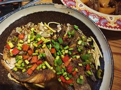 额河烤鱼-塔哈尔·新疆盛宴(城西银泰店)