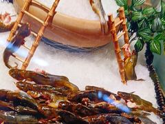 -享遇.锅姥姥牛排海鲜自助(小寨店)