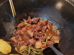 -哈尔滨烧烤·山河村铁锅炖(交大店)