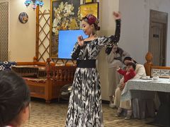 -巴扎美食·新疆菜·西域歌舞表演餐厅(新疆大厦店)