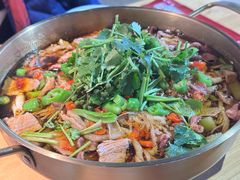 -自贡盐帮菜·玩辣餐厅(樱花园西街店)