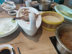 -龙聚德北京烤鸭(沙坪坝华宇A馆店)