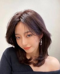 -丝语萱形象