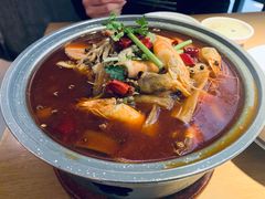 海鲜毛血旺-吕氏疙瘩汤·海鲜新鲁菜(凯德mall新都心店)