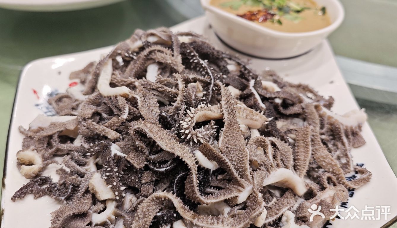 四海回族饭店的热门菜品获得了很多好评