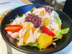 佳园沙拉-猪啊牛呀羊啊铜盘烤肉(正大广场店)