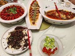 -巴陵全鱼席(湖南老字号汴河街店 )