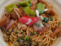 -佬钱湾仔(衣裳街店)