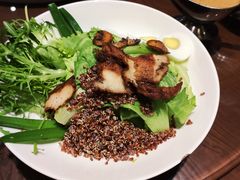鸡肉藜麦蘑菇沙拉-峨嵋小镇·川菜(勒泰中心店)
