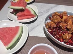 -湘西小馆(滨河路店)