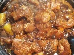 -吉吉向上炭烤鸡肉煲(大学城店)