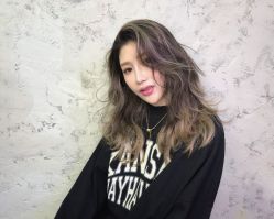 -SALON V