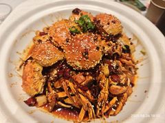 -肥肥虾庄·金牌油焖大虾(汉口城市广场店)