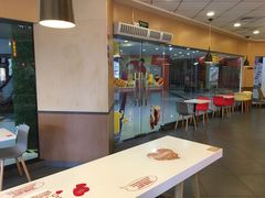 用餐区-永和大王(梅家浜店)