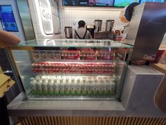 -CoCo都可(湖滨银泰店B区店)