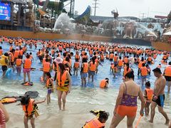 -四季贵州·山地温泉水世界