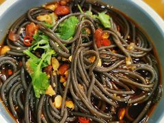 酸辣蕨根粉-鲁小三·大骨自助(金山总店)