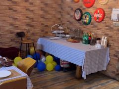 -玩坞轰趴馆·户外团建聚会主题生日派对馆(世豪广场店)