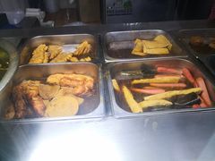 -咱家王新国把子肉(县东巷店)