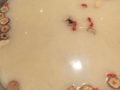 -尚尚仙·酸汤猪手·猪肚鸡火锅(华联万柳购物中心店)