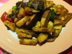 馕炒肉-西域阿里马新疆菜·清真(桂花路店)