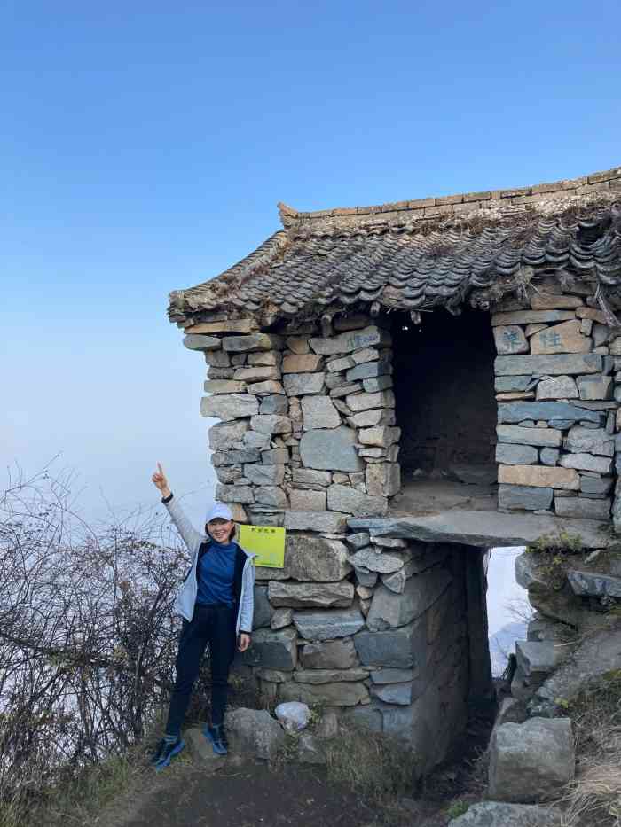 嘉午台风景区-停车场-"第一次登山,解锁了一项新技能77我是和朋.