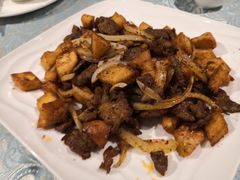 馕丁炒烤肉-巴扎美食·新疆菜·西域歌舞表演餐厅(新疆大厦店)