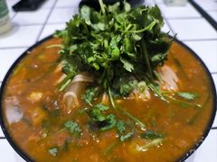 -肥汁米蘭香港米线(长宁来福士店)