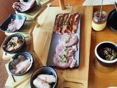 -拾勝牛·江景安格斯烧肉放题(江湾阳光天地店)