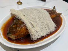 鲤鱼焙面-梅利汴京烤鸭•开封豫菜地标店(东司门店)